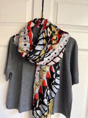 Ethnic print scarf